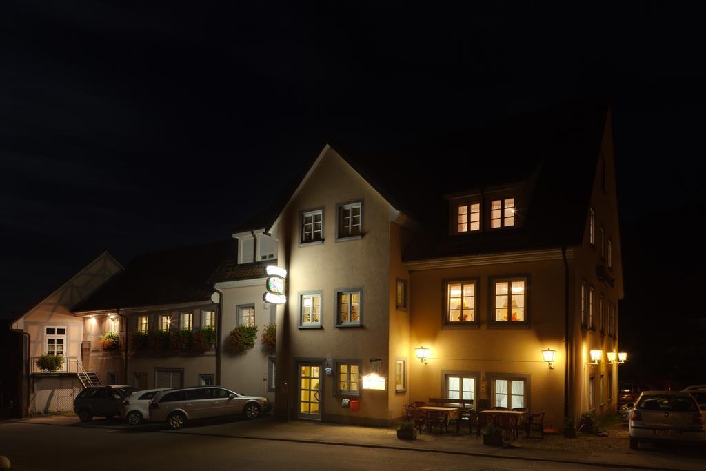 Gasthaus Kranz Lausheim Exteriör bild